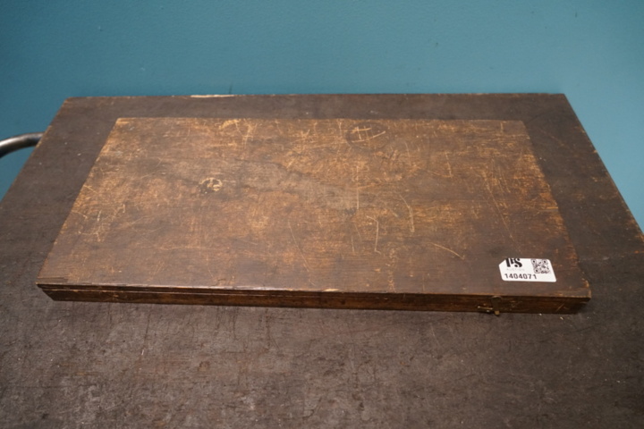 1404071-3 Large outside micrometer in wooden box – 300–500 mm