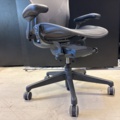 1409248-5 Office chair - Herman Miller