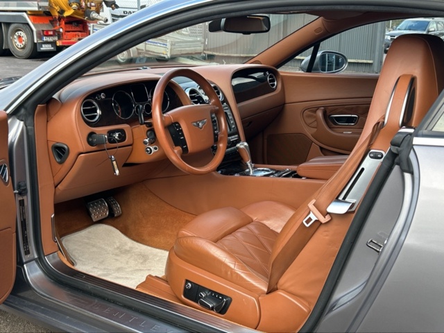 1361271-17 Bentley Continental GT 6.0 W12 Automatisk, 560hk, 2005