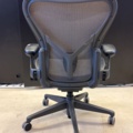 1409260-4 Office chair with armrests - Herman Miller