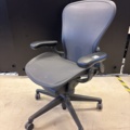 1409265-1 Office chair with armrests - Herman Miller