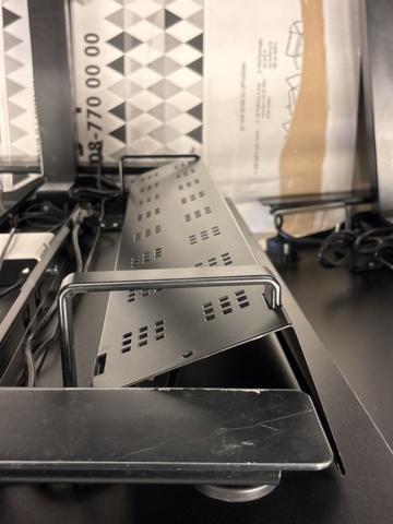 1409272-13 Parti med elektriska skrivbord och kontorsstolar -10 arbetsplatser - Herman Miller & Rol Ergo