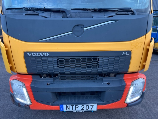 1338330-11 Sopbil med delad komprimator - Volvo Lastbilar FL16 250 -2014