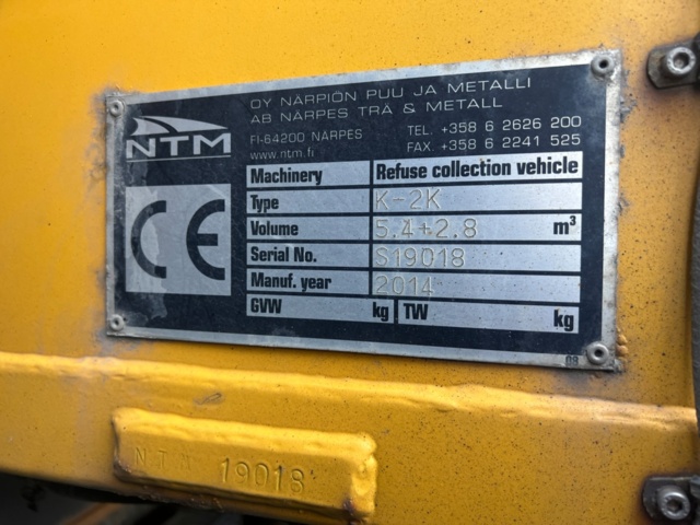 1338330-16 Sopbil med delad komprimator - Volvo Lastbilar FL16 250 -2014