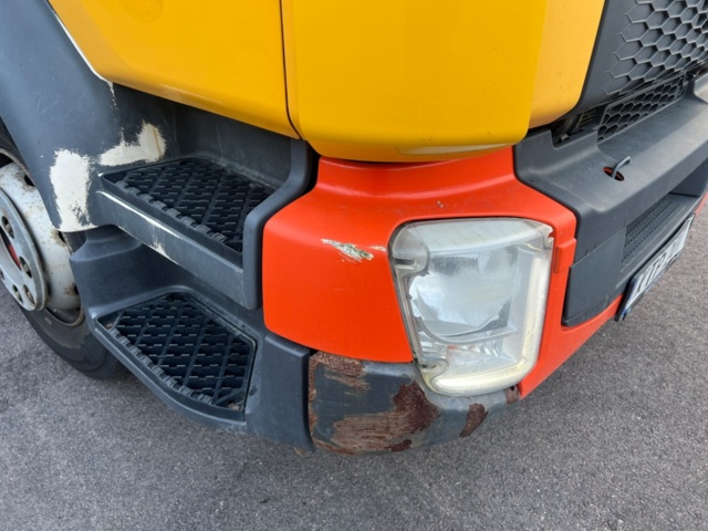 1338330-30 Sopbil med delad komprimator - Volvo Lastbilar FL16 250 -2014