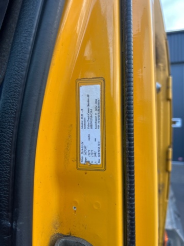 1338330-36 Sopbil med delad komprimator - Volvo Lastbilar FL16 250 -2014