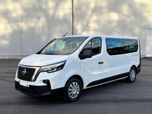 1422218-1 Nissan Primastar Crew 3.0t 2.0 dCi  DCT, 150hk, 2023 9-sits