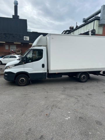 1432184-2 Iveco Daily 35-130 Chassi Cab 2.3 JTD Hi-Matic, 126hk, 2016