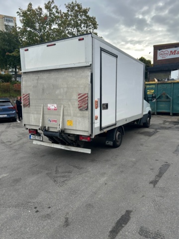 1432184-5 Iveco Daily 35-130 Chassi Cab 2.3 JTD Hi-Matic, 126hk, 2016