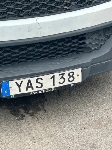 1432184-11 Iveco Daily 35-130 Chassi Cab 2.3 JTD Hi-Matic, 126hk, 2016