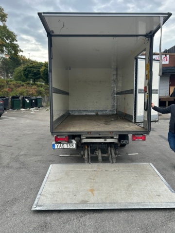 1432184-30 Iveco Daily 35-130 Chassi Cab 2.3 JTD Hi-Matic, 126hk, 2016