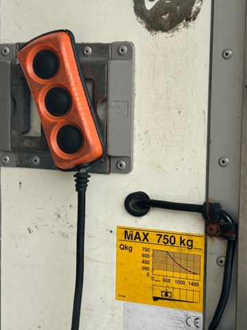 1432184-32 Iveco Daily 35-130 Chassi Cab 2.3 JTD Hi-Matic, 126hk, 2016