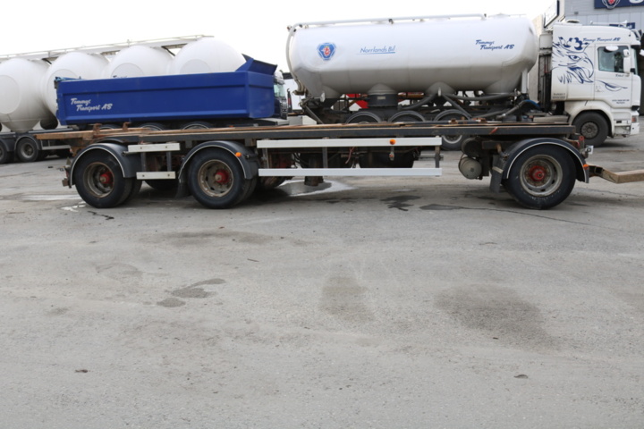 1300716-4 Lastväxlarsläp Norslep SL-30KT -2003