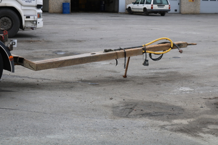 1300716-5 Lastväxlarsläp Norslep SL-30KT -2003