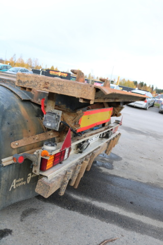 1300716-12 Lastväxlarsläp Norslep SL-30KT -2003