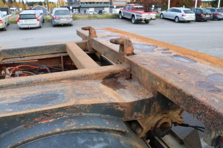 1300716-18 Lastväxlarsläp Norslep SL-30KT -2003