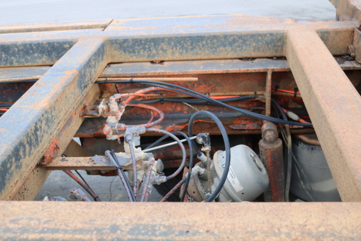 1300716-19 Lastväxlarsläp Norslep SL-30KT -2003