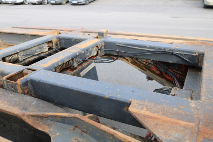 1300716-35 Lastväxlarsläp Norslep SL-30KT -2003