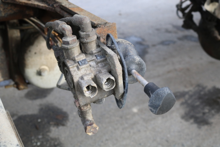 1300716-43 Lastväxlarsläp Norslep SL-30KT -2003