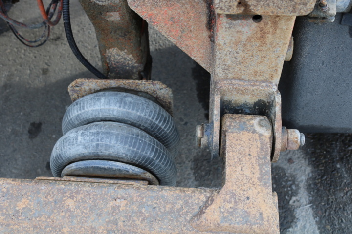 1300716-46 Lastväxlarsläp Norslep SL-30KT -2003