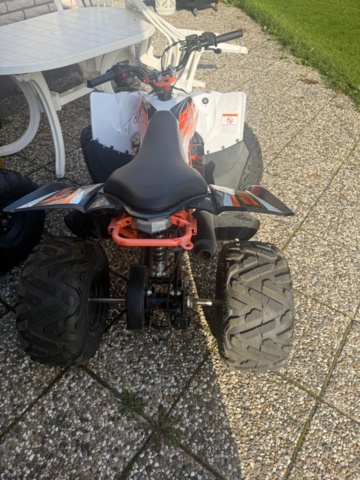 1352516-4 Barnfyrhjuling Kayo AT 110 Predator 110cc