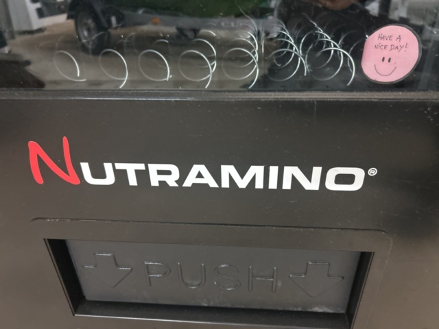 1378246-4 Vending machine with cooling Sanden Vendo SVE HS8