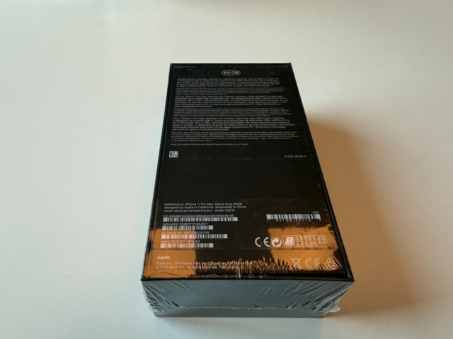 1335106-3 Apple iPhone 11 Pro Max 64GB Space Grey