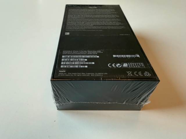 1335106-5 Apple iPhone 11 Pro Max 64GB Space Grey