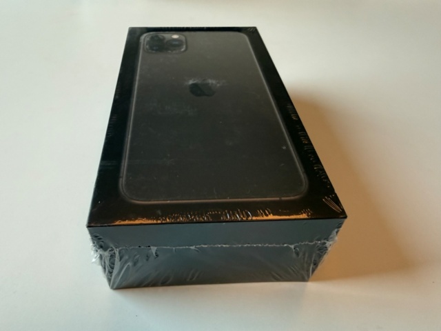 1335106-6 Apple iPhone 11 Pro Max 64GB Space Grey