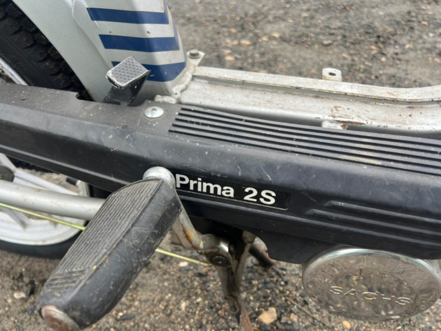 1364586-7 Moped Hercules