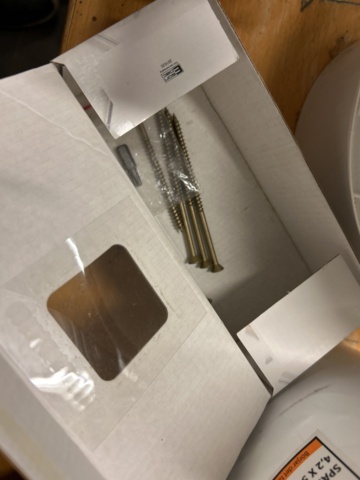 1378256-15 Blandat parti skruv och infästningsmaterial