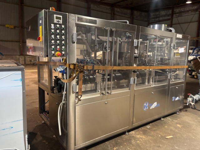 1373447-2 Fyllnings- och kapsyleringsmaskin – IC Filling Systems XP9ISO9HDC