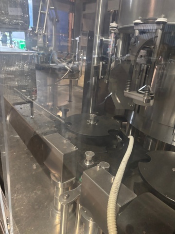 1373447-14 Fyllnings- och kapsyleringsmaskin – IC Filling Systems XP9ISO9HDC