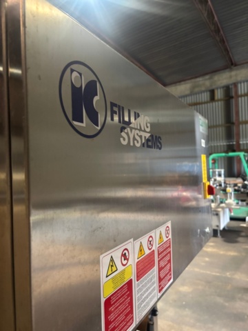 1373447-21 Fyllnings- och kapsyleringsmaskin – IC Filling Systems XP9ISO9HDC