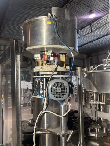 1373447-41 Fyllnings- och kapsyleringsmaskin – IC Filling Systems XP9ISO9HDC