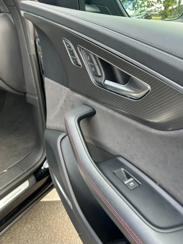 1343766-31 Audi RS Q8 TipTronic, 600hk, 2022