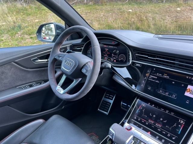 1343766-33 Audi RS Q8 TipTronic, 600hk, 2022