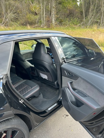 1343766-34 Audi RS Q8 TipTronic, 600hk, 2022