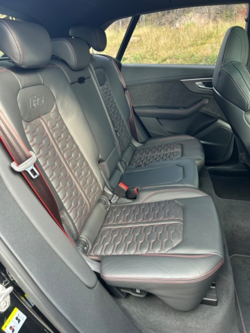 1343766-35 Audi RS Q8 TipTronic, 600hk, 2022