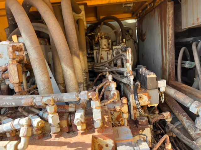 1364589-30 Hjulgrävare Åkerman H10 MB