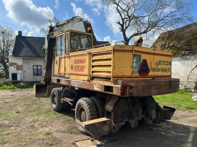 1364589-13 Hjulgrävare Åkerman H10 MB