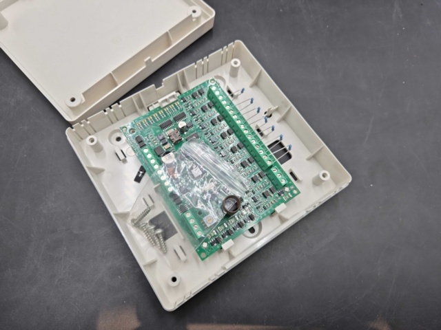 1432468-2 Integrationsmodul - Solar Adressenhet Galaxy FRIO för konventionella detektorer