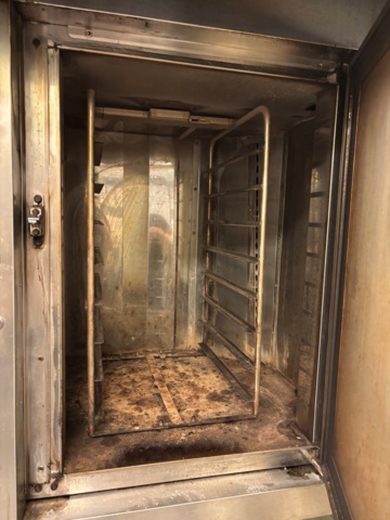 1388586-2 Ugn Sveba Dahlin, med jäs-skåp