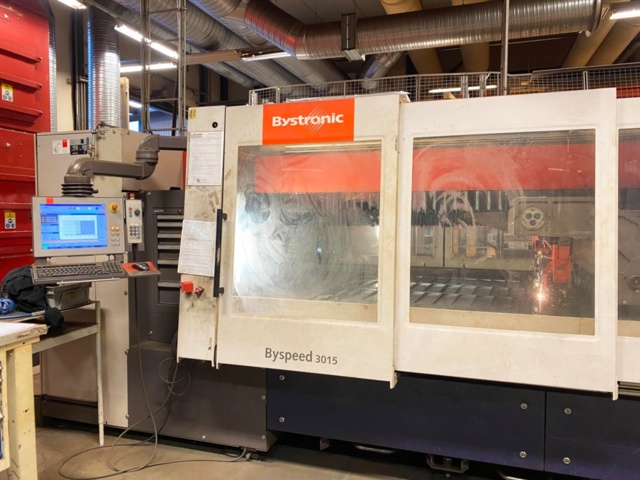 1372526-1 Laserskärmaskin Bystronic Byspeed 3015, CO₂ 4,4 kW, från 2005