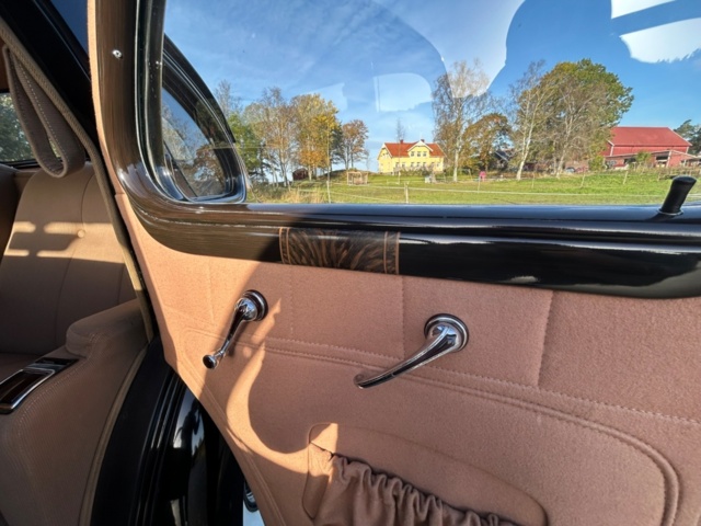 1343764-31 Buick Roadmaster Touring Sedan 5.2 Manuell, 143hk, 1939