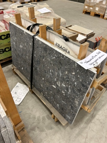 1343931-2 Terrazzo bänkskiva  1200x600x20