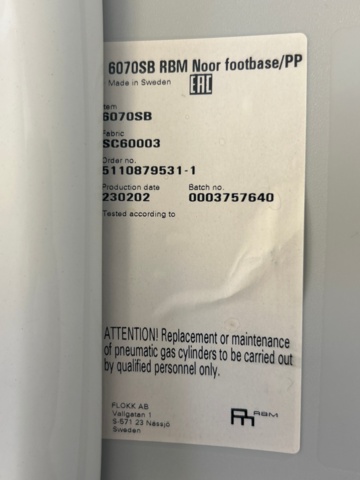 1368147-6 Konferensbord med konferensstolar 20 st - RBM