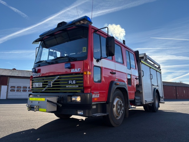 1367992-2 Släckbil - Volvo FL614 (24666km) -1998