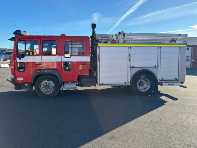 1367992-3 Släckbil - Volvo FL614 (24666km) -1998