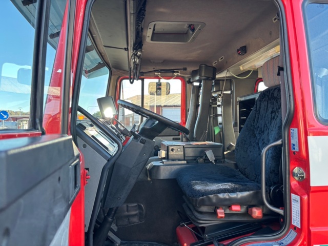 1367992-10 Släckbil - Volvo FL614 (24666km) -1998